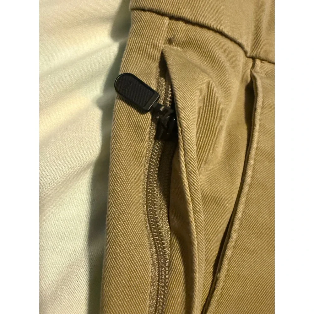 Dockers Classic Fit Khaki Chino Pants Mens 32x29 Tan Brown Cotton Twill 39983-0